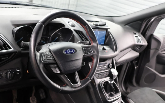 Ford Kuga cena 74400 przebieg: 155000, rok produkcji 2018 z Wielichowo małe 154